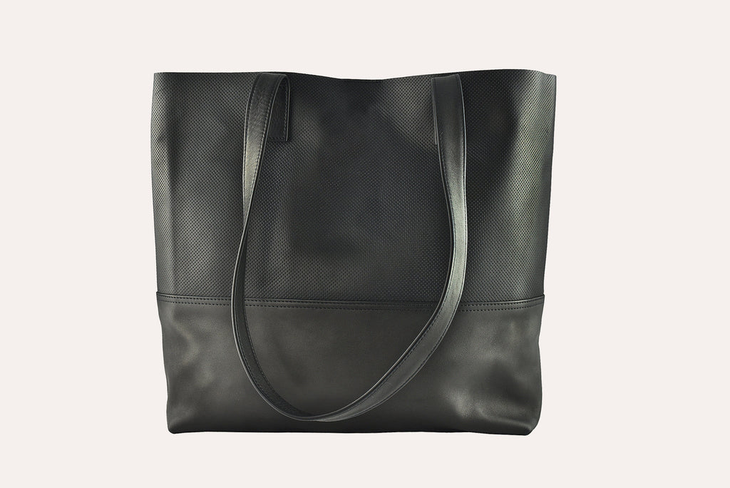 Breezy Tote